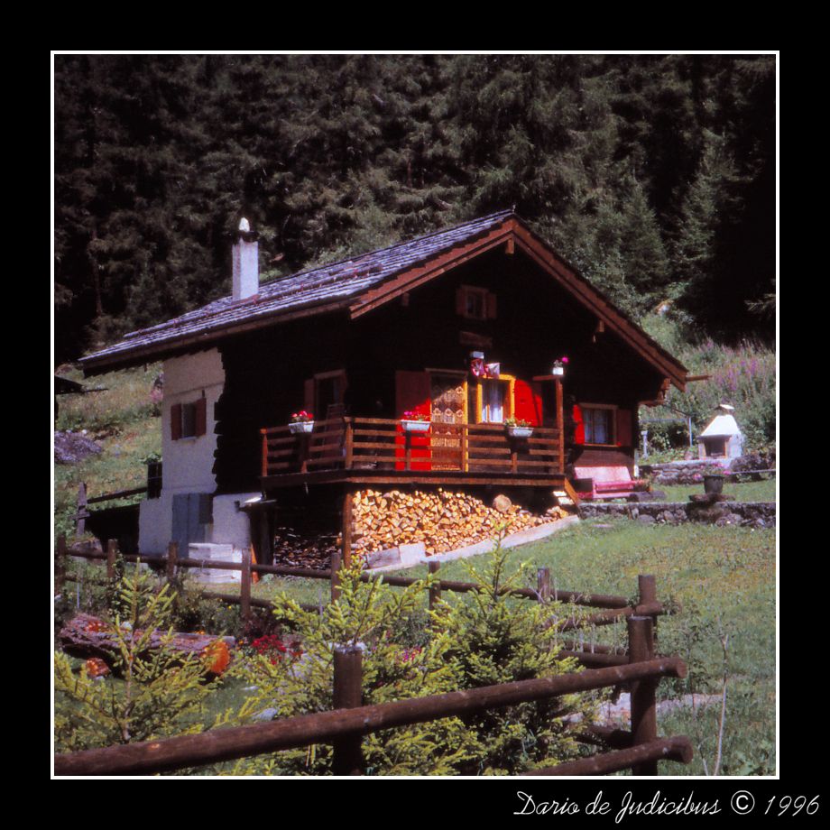 Mountain hut #01